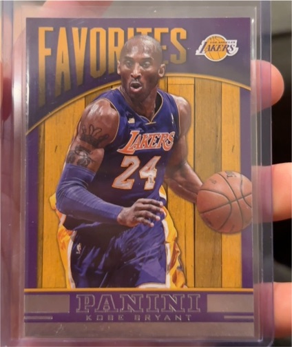 2014 Panini Favorites Kobe Bryant — front