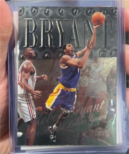 1998 Skybox Metal Universe #53 Kobe Bryant — front