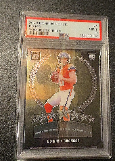2024 Donruss Optic #4 Bo Nix — front