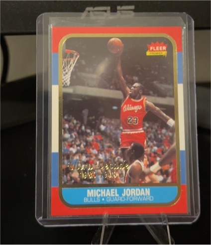 1996 Fleer Premier #U-4 Michael Jordan — front