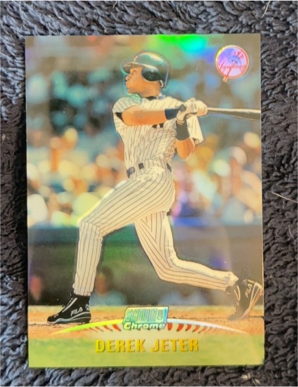 1999 Topps Stadium Club Chrome #SCC25 Derek Jeter — front