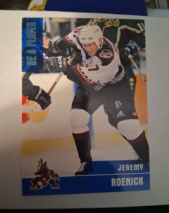 1999-00 Be A Player #9 Jeremy Roenick — front
