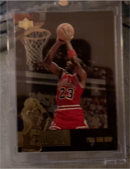 1995 Upper Deck The Jordan Collection #JC7 Michael Jordan — front