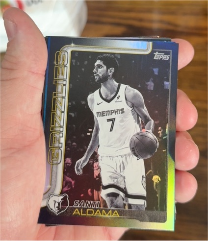 2025-26 Topps Blackout #187 Santi Aldama — front