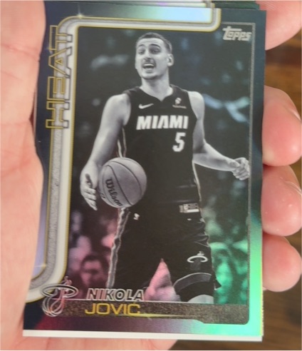 2025-26 Topps #76 Nikola Jovic — front