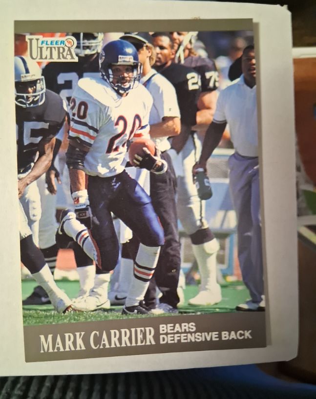 1991 Fleer Ultra #154 Mark Carrier — front