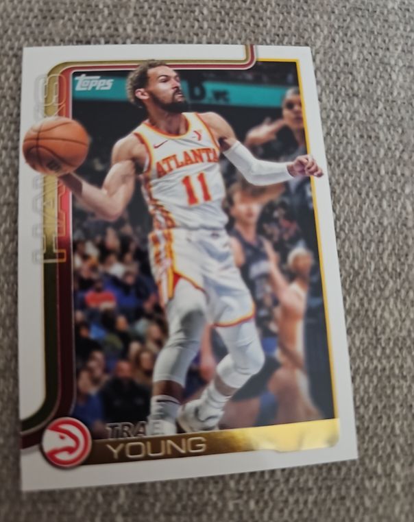 2025-26 Topps #61 Trae Young — front