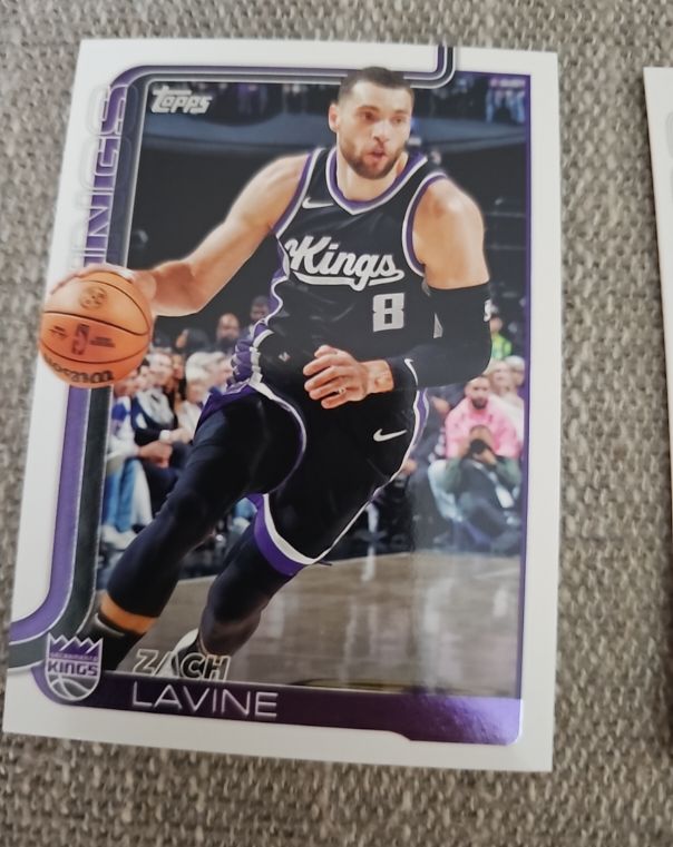 2025-26 Topps #163 Zach LaVine Sacramento Kings — front