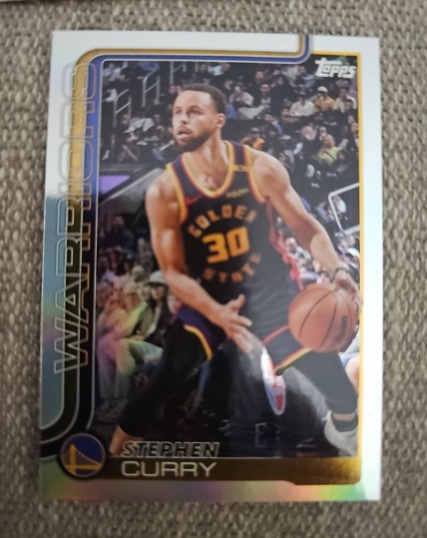2025-26 Topps #135 Stephen Curry — front