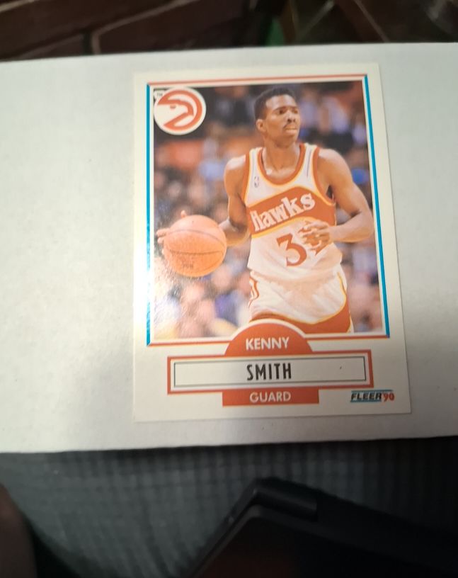 1990-91 Fleer #4 Kenny Smith — front
