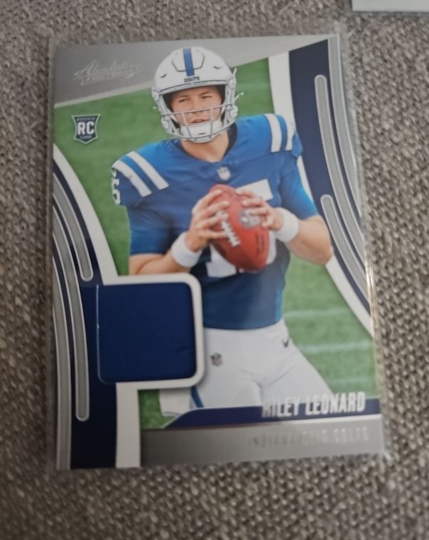 2025 Panini Absolute #ARM-RLE Riley Leonard — front