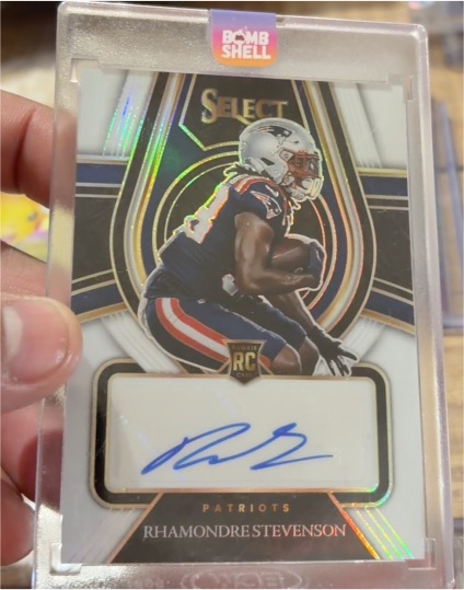 2021 Panini Select Football #27 Rhamondre Stevenson Rookie Auto White — front