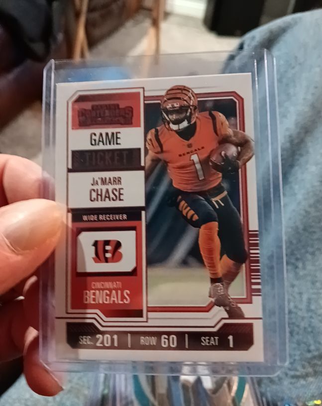 2023 Panini Contenders Season Ticket #21 Ja'Marr Chase — front