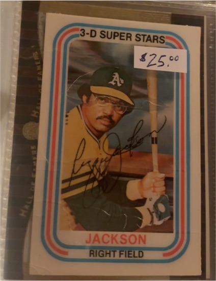 1976 Kellogg's 3-D Super Stars #8 Reggie Jackson — front