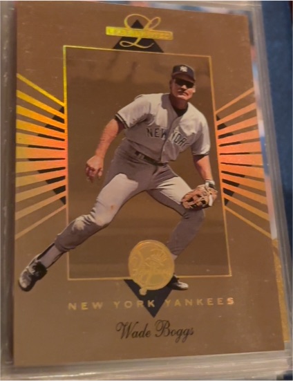 1994 Leaf Limited #54 Wade Boggs — front