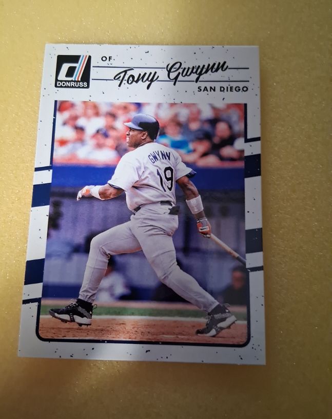 2017 Donruss #190 Tony Gwynn — front