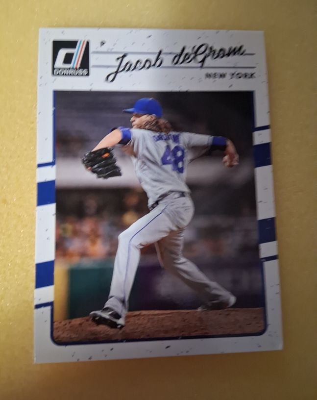 2017 Donruss #124 Jacob deGrom — front