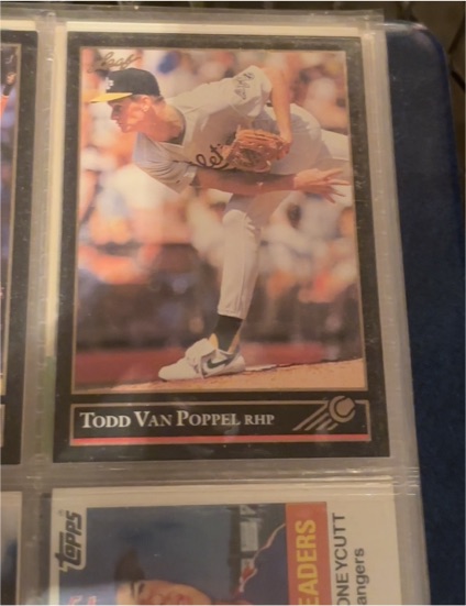 1992 Leaf #? Todd Van Poppel — front