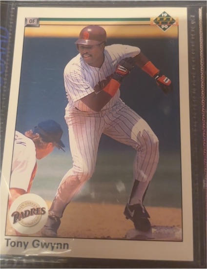 1990 Upper Deck #344 Tony Gwynn — front