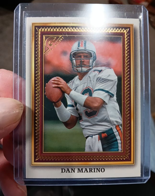 2023 Topps Composite Portrait Gallery #PG-12 Dan Marino — front
