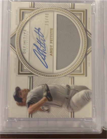2022 Topps Definitive Collection Relic Auto Andy Pettitte #/40 — front