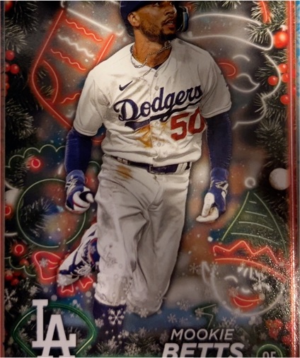 2024 Topps Holiday #H135b Mookie Betts — front