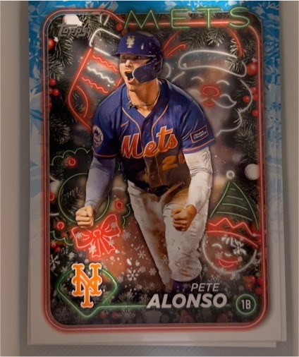 2024 Topps Holiday #H66 Pete Alonso — front