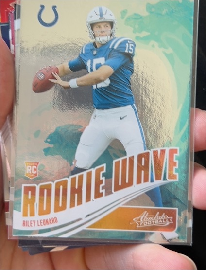 2025 Panini Absolute Rookie Wave #RW-RLD Riley Leonard — front