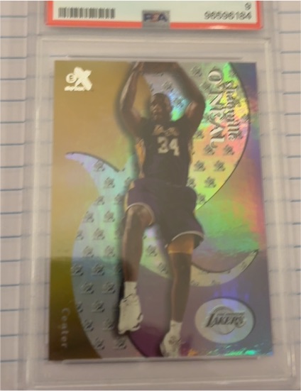 1999-00 Skybox E-X #22 Shaquille O'Neal — front