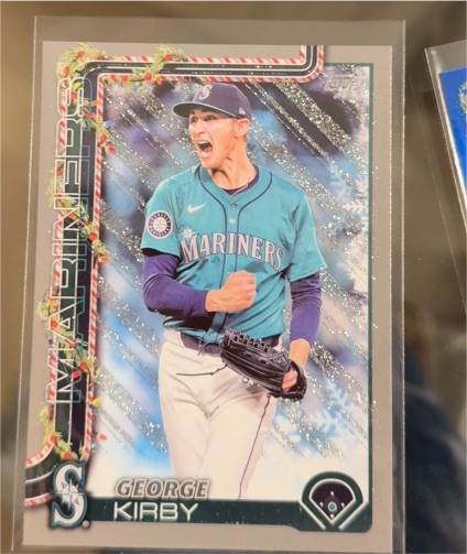 2025 Topps Holiday #H5 George Kirby — front