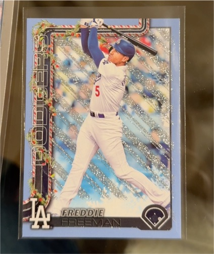 2025 Topps Holiday #H12 Freddie Freeman — front