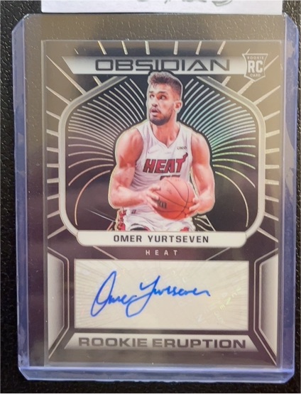 2021-22 Panini Obsidian Rookie Eruption Signatures #RES-OYS Omer Yurtseven — front