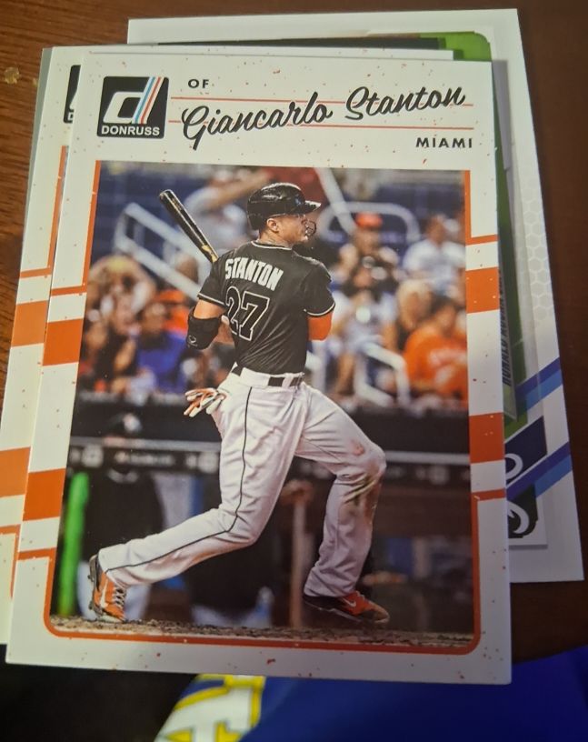 2017 Donruss #116 Giancarlo Stanton — front