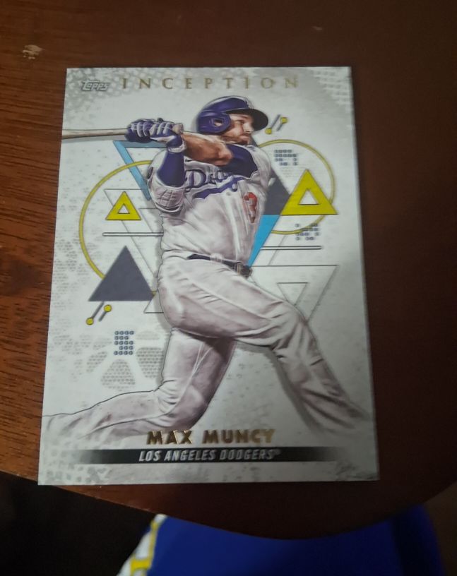 2022 Topps Inception #64 Max Muncy — front
