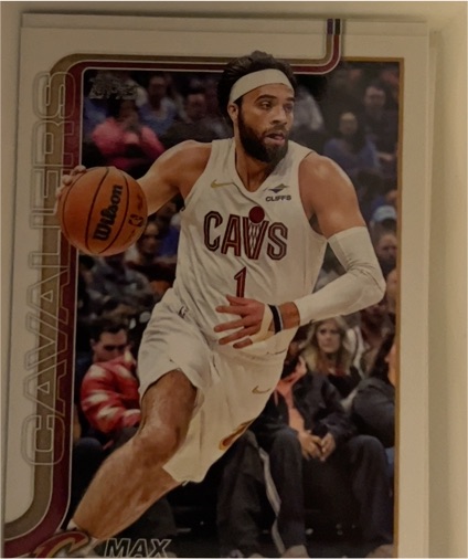 2025-26 Topps #84 Max Strus — front