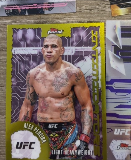 2025 Topps Finest UFC #IT-26 Alex Pereira Intimidators — front