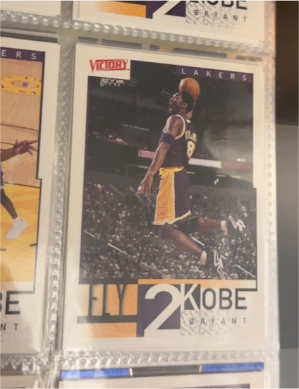 2000 Upper Deck Victory Fly 2 Kobe #294 Kobe Bryant — front