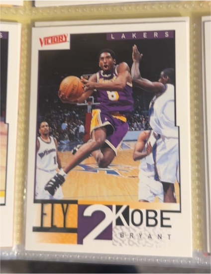 2000-01 Upper Deck Victory #290 Fly 2 Kobe Bryant — front