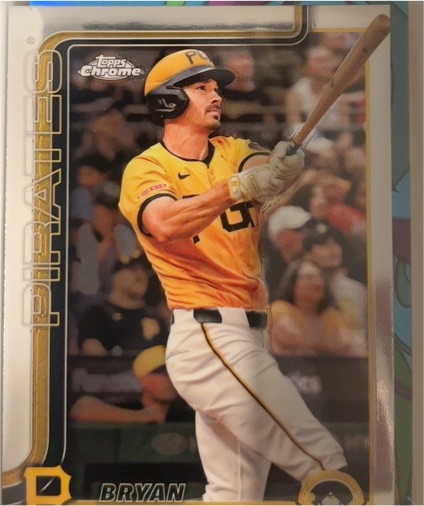 2025 Topps Chrome #9 Bryan Reynolds — front