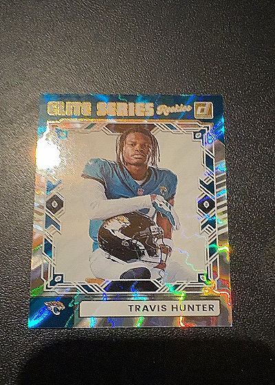 2025 Panini Donruss Elite Series Rookies #ESR-THR Travis Hunter — front