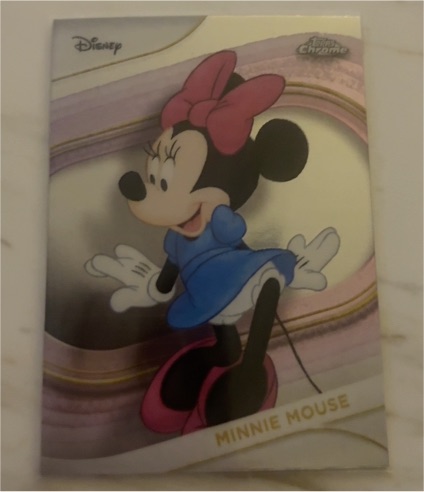 2025 Topps Chrome Disney #28 Minnie Mouse — front