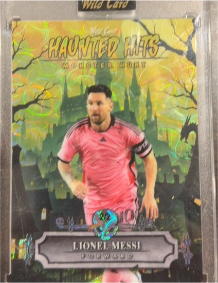 2025 Wild Card Haunted Hits Orange Castle #HHCC-LM Lionel Messi — front