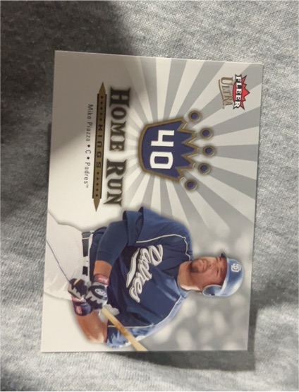 2006 Fleer Ultra Home Run Kings #HRK15 Mike Piazza — front