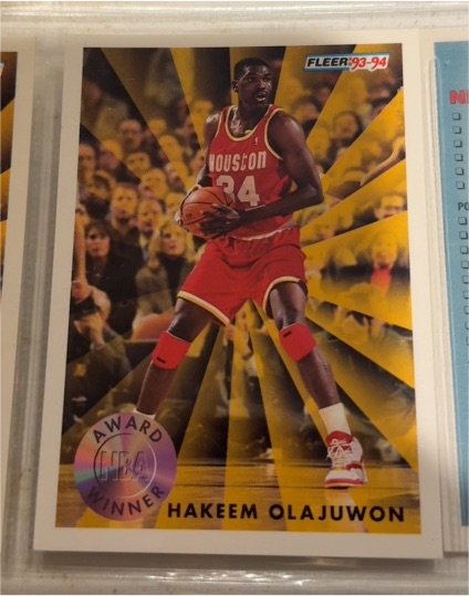 1993-94 Fleer #230 Hakeem Olajuwon — front