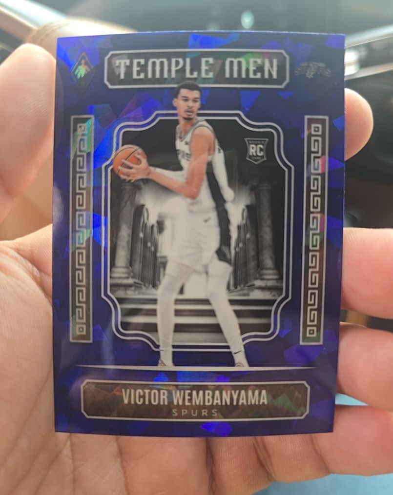 2023-24 Panini Phoenix Temple Men #7 Victor Wembanyama — front
