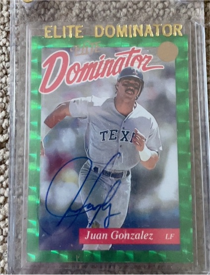 1993 Donruss Elite Dominator #11 Juan Gonzalez — front