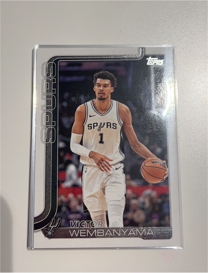 2025-26 Topps #195 Victor Wembanyama — front