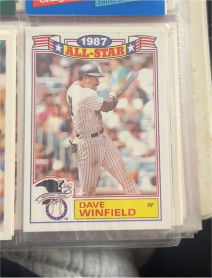 1987 Topps #17 Dave Winfield — front