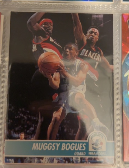 1994-95 Hoops #16 Muggsy Bogues — front