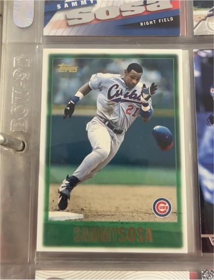 1997 Topps #305 Sammy Sosa — front